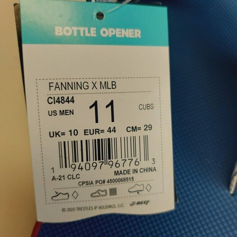 REEF Fanning X MLB Chicago Cubs Bottle Opener Sandals Mens Size 11 Womens 13 - Picture 11 of 12